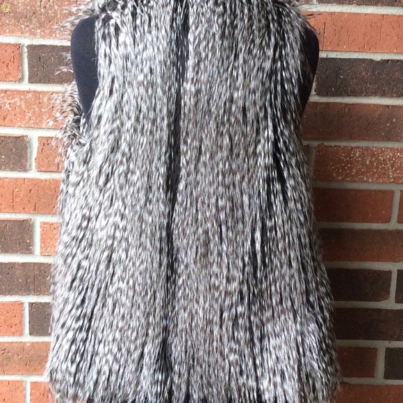 Guess Vest - Picture 4 of 7